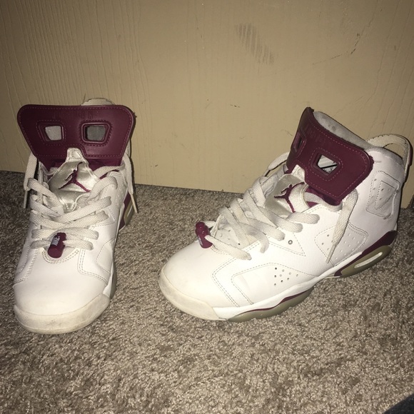 jordan retro 6 white and maroon